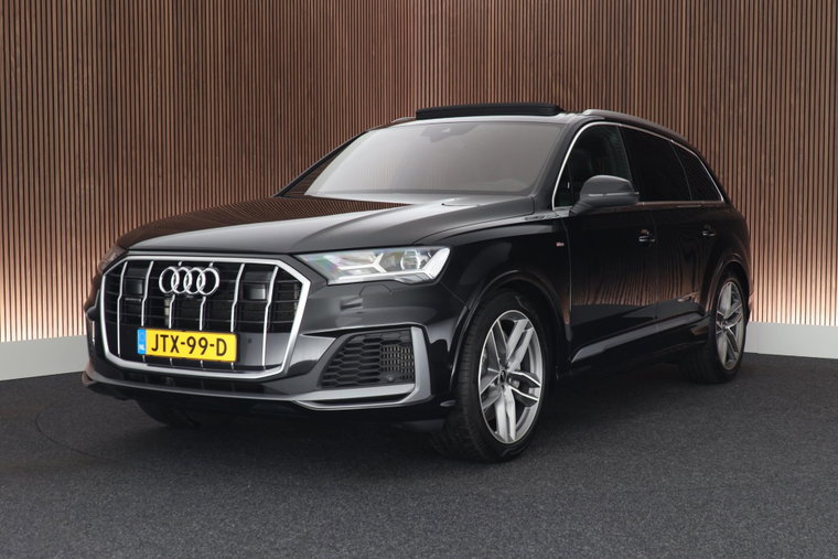 Audi Q7 foto 1