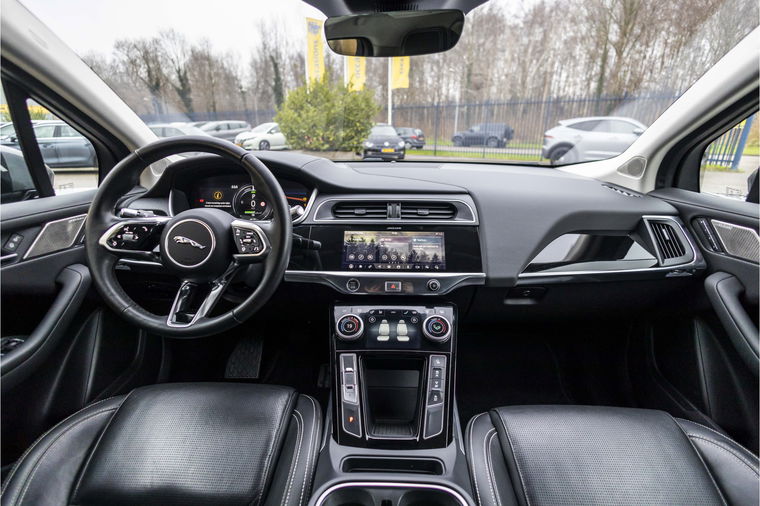 Jaguar I-PACE