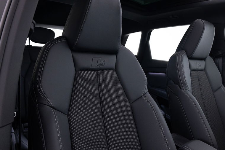 Audi Q4