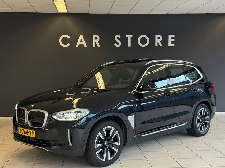 Foto van BMW iX3