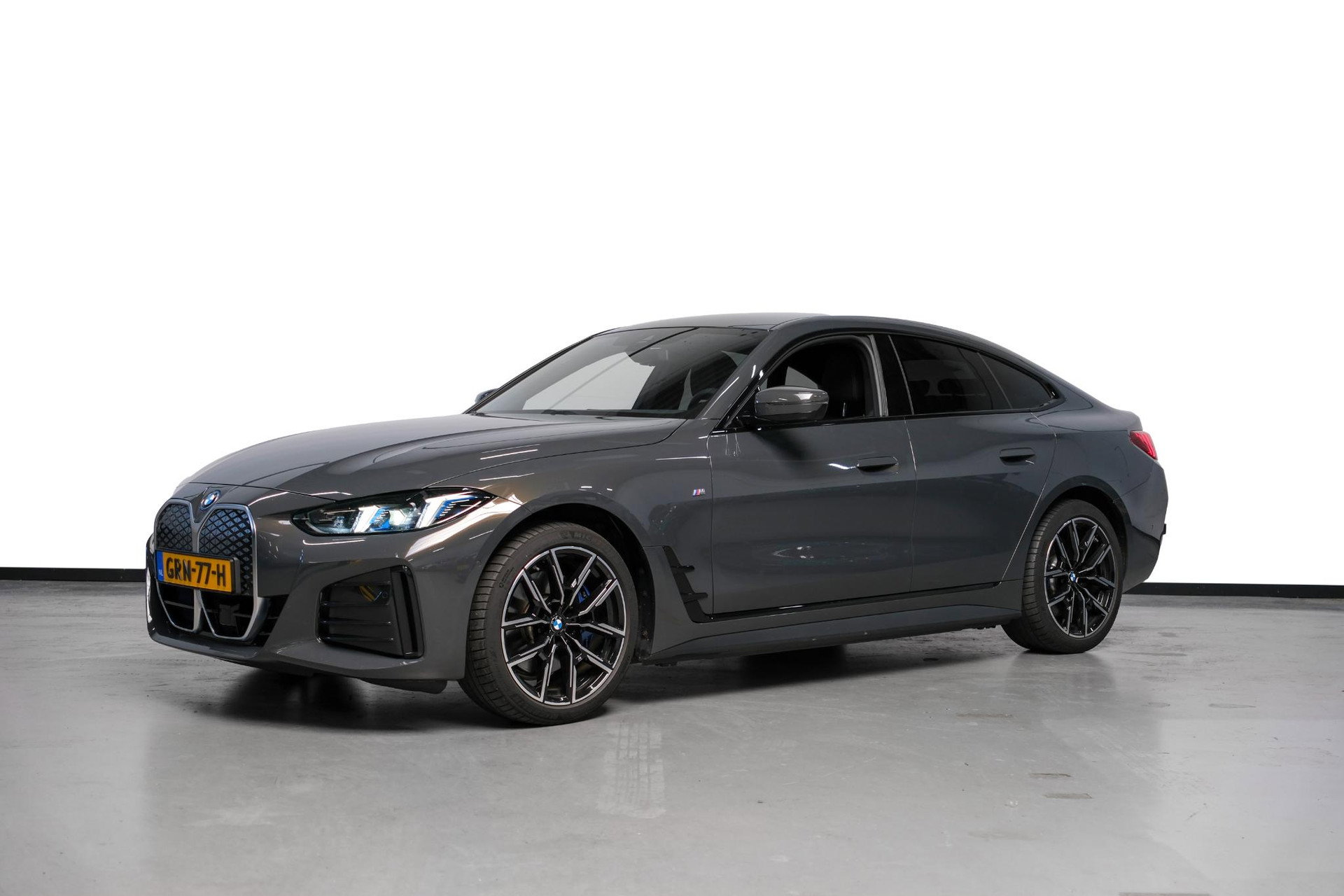 Foto van BMW i4