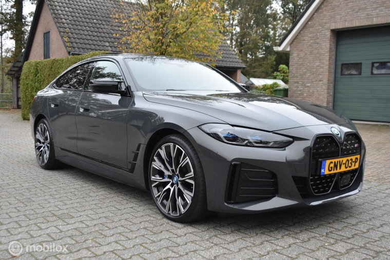 Foto van BMW i4