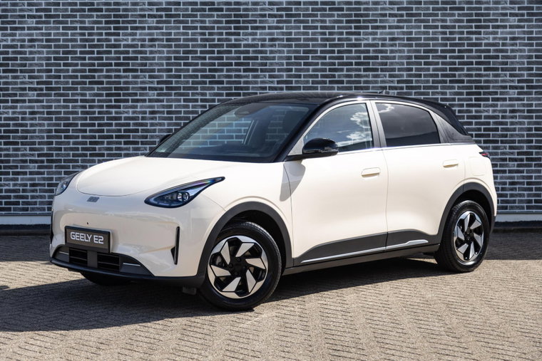 Foto van Geely E2