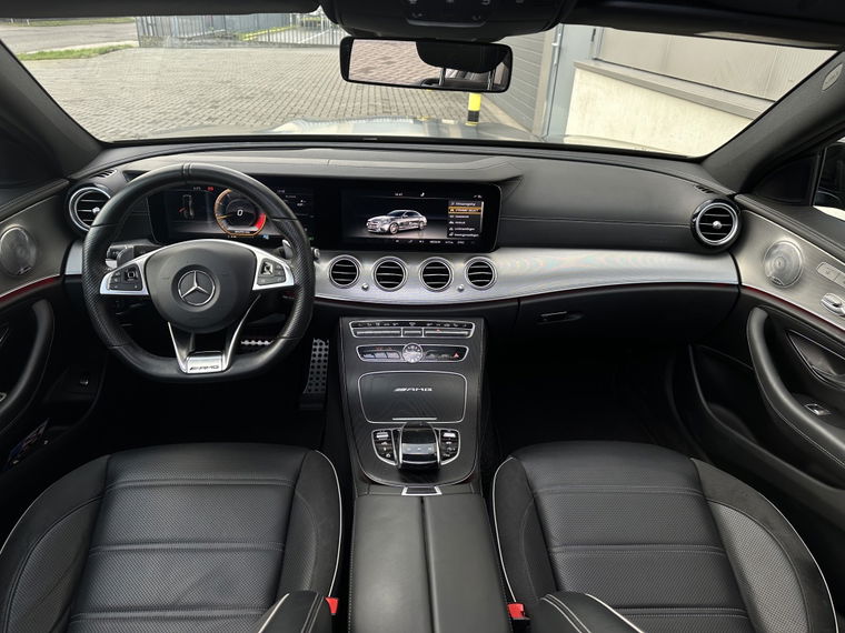Mercedes-Benz E-Klasse