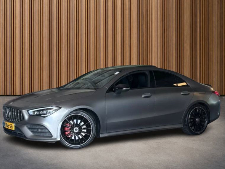 Mercedes-Benz CLA foto 1
