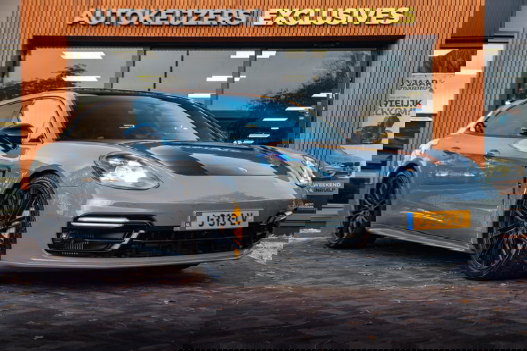 Foto van Porsche Panamera