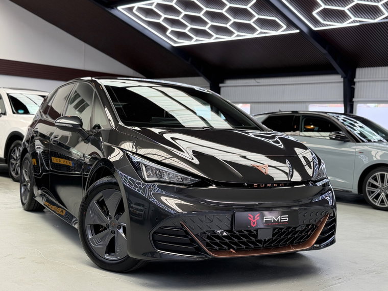 Foto van CUPRA Born