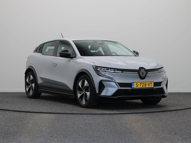 Renault Megane E-Tech foto 1