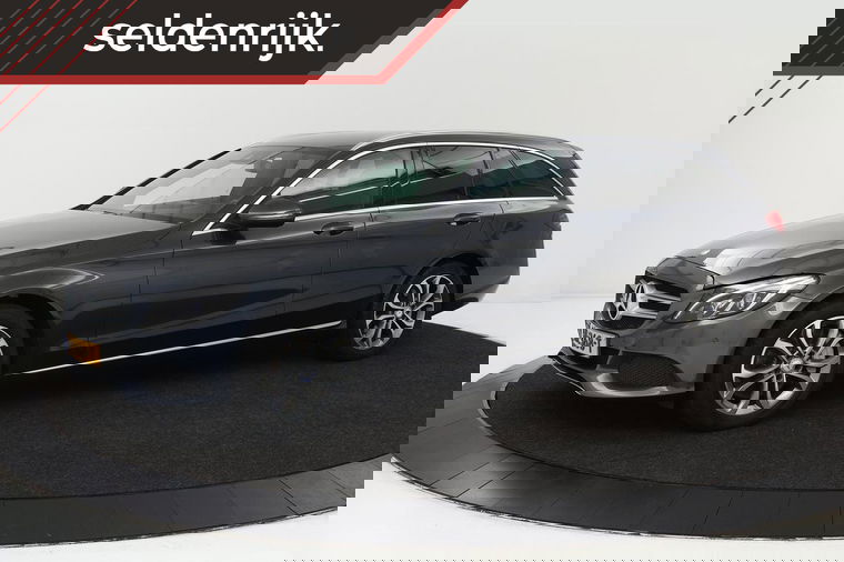 Foto van Mercedes-Benz C-Klasse