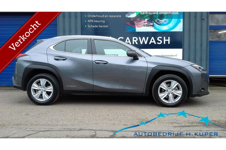 Lexus UX