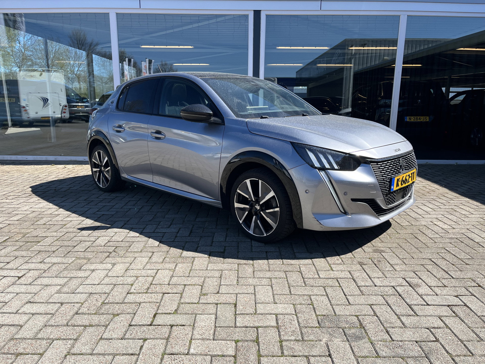 Foto van Peugeot e-208