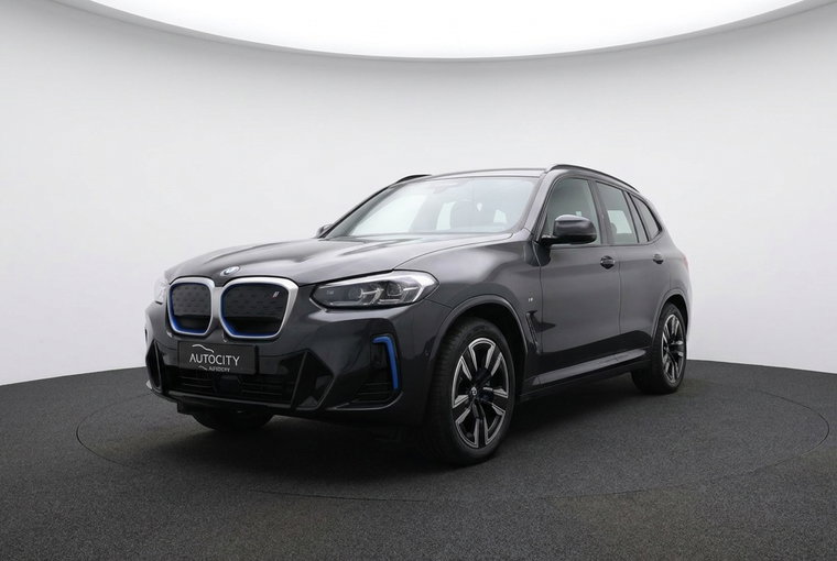 Foto van BMW iX3