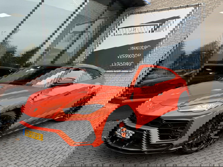 Foto van Lamborghini Urus