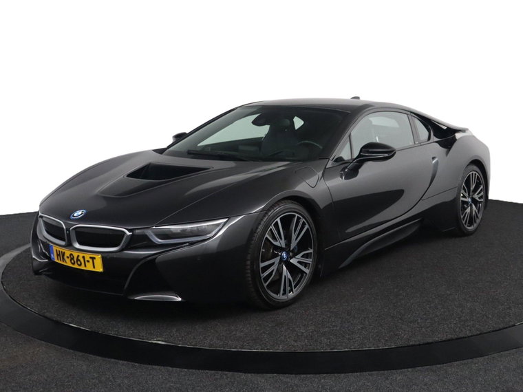 BMW i8 foto 1