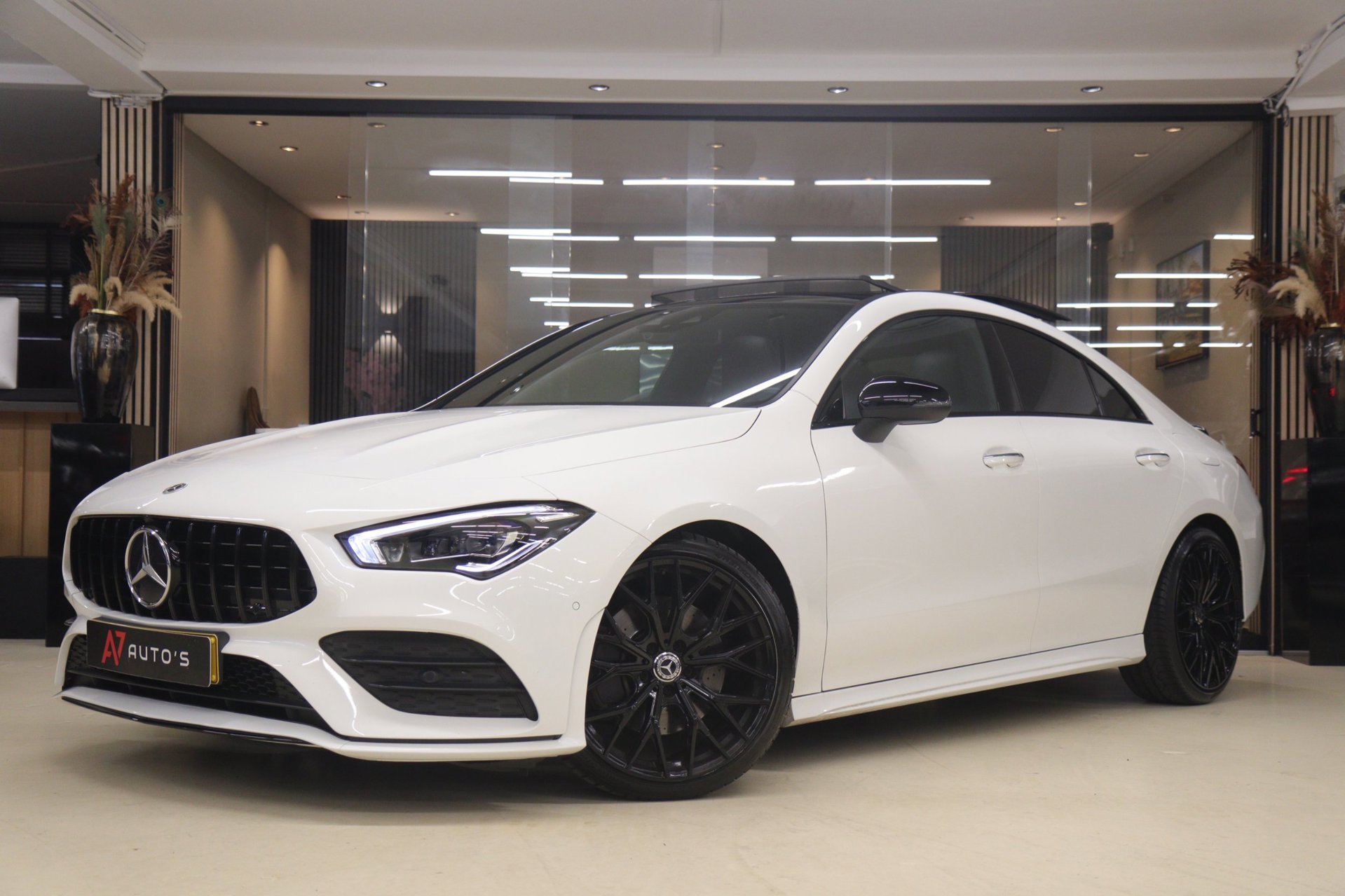 Foto van Mercedes-Benz CLA