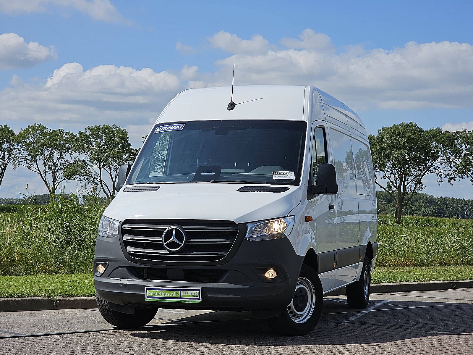 Foto van Mercedes-Benz Sprinter
