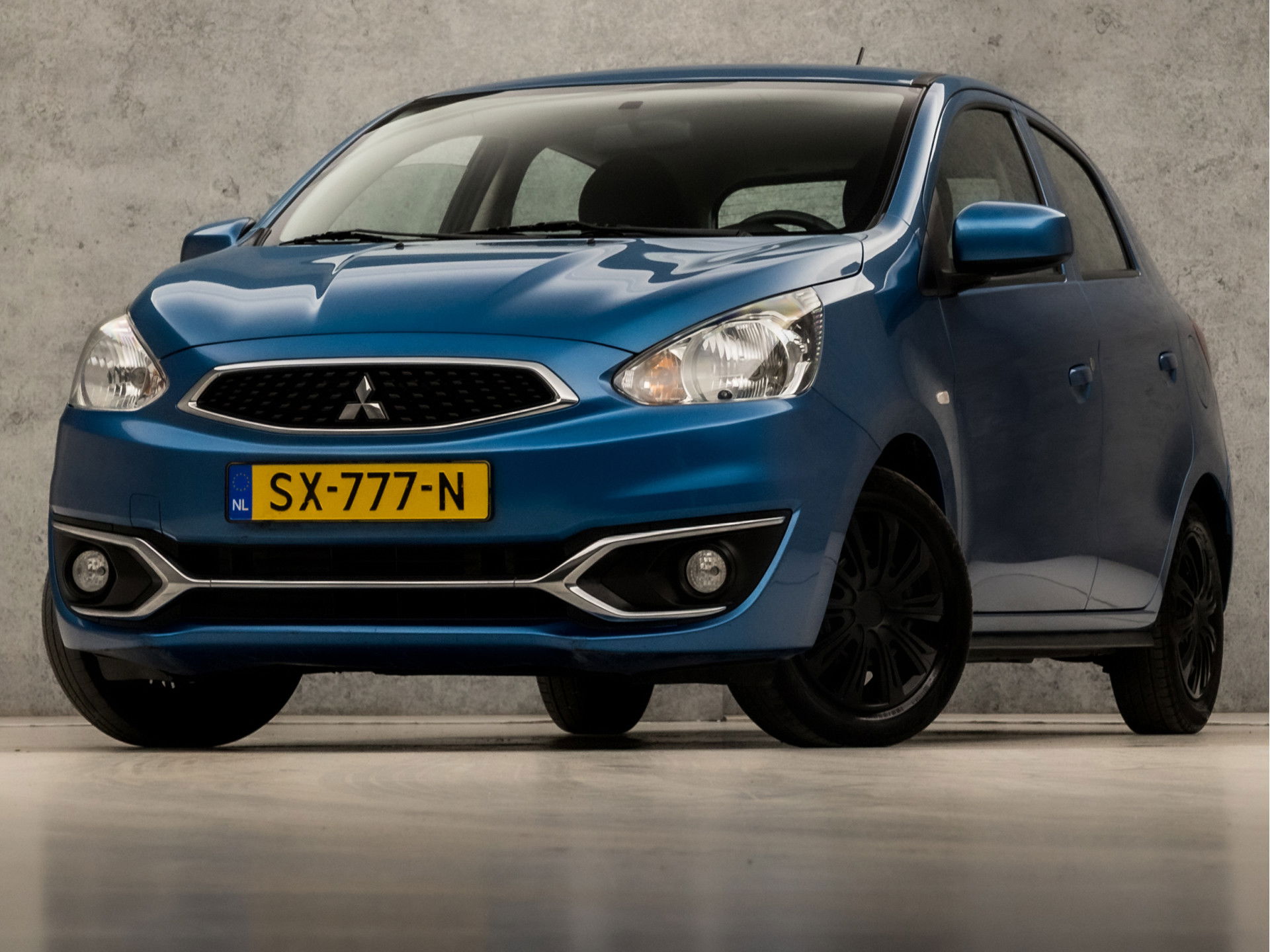 Foto van Mitsubishi Space Star