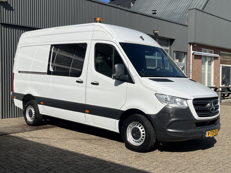 Mercedes-Benz Sprinter foto 1