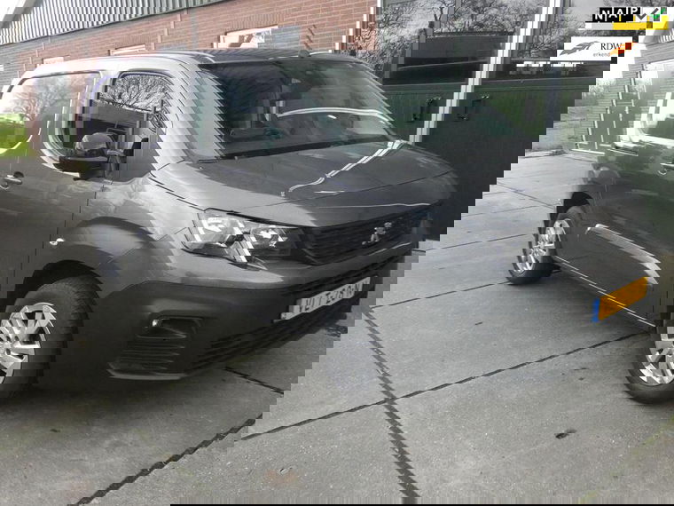 Foto van Peugeot Partner