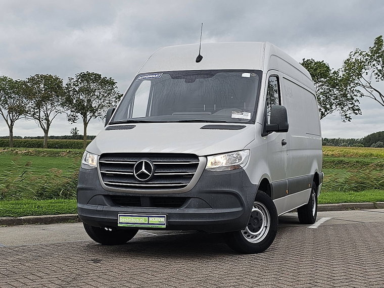 Foto van Mercedes-Benz Sprinter