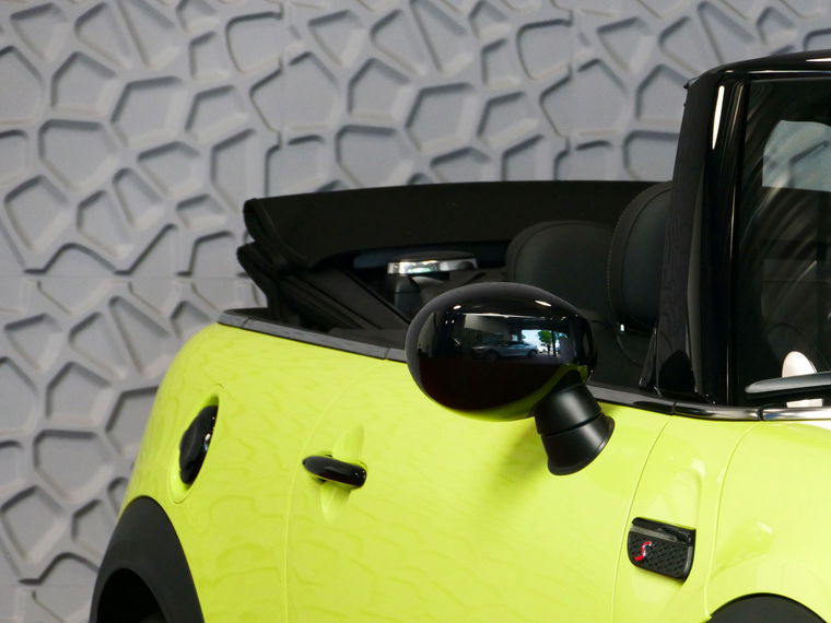 MINI Cabrio