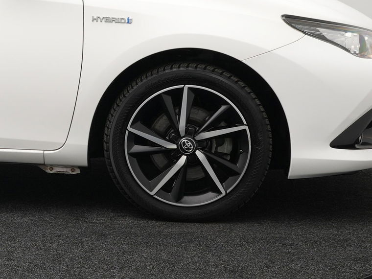 Toyota Auris Touring Sports