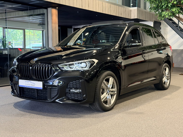 BMW X1 foto 1