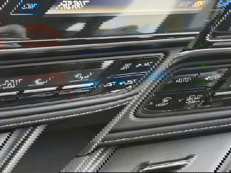 Toyota Auris Touring Sports