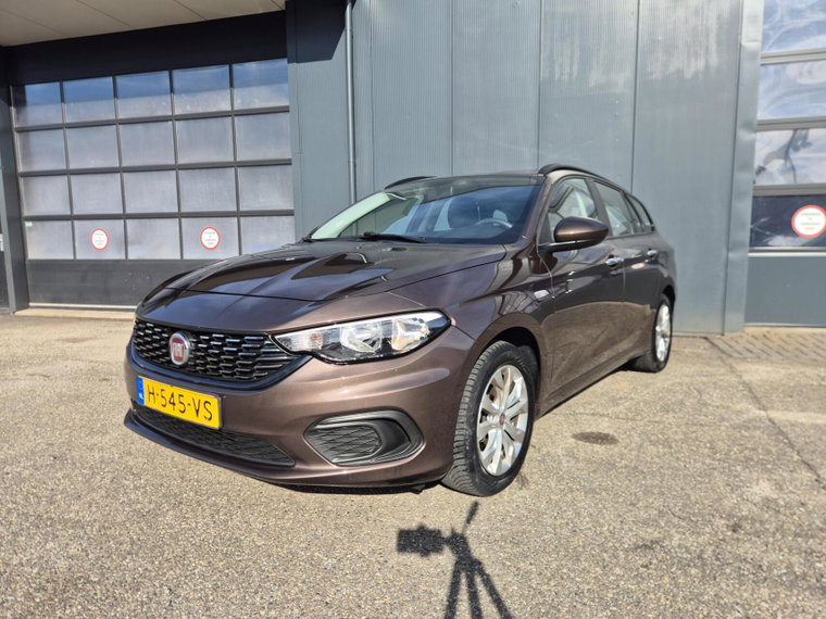 Foto van Fiat Tipo