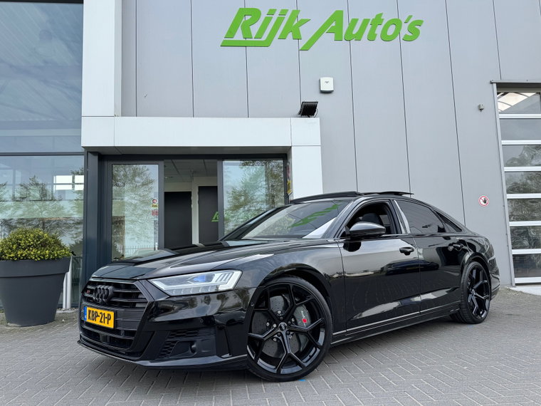 Foto van Audi S8