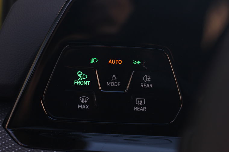 Volkswagen Golf R