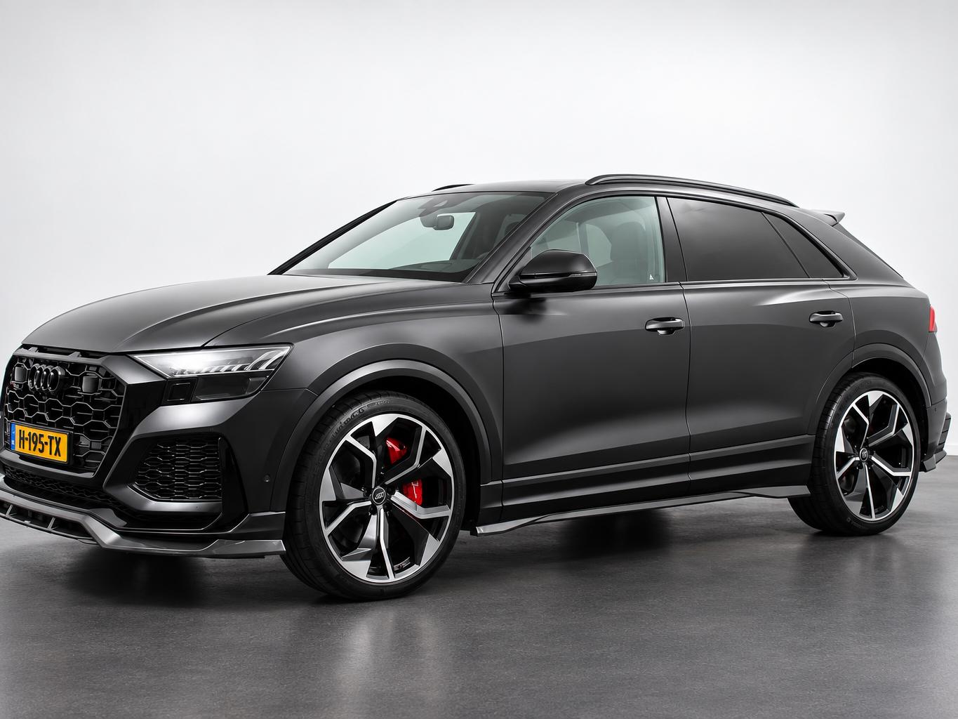 Foto van Audi RSQ8