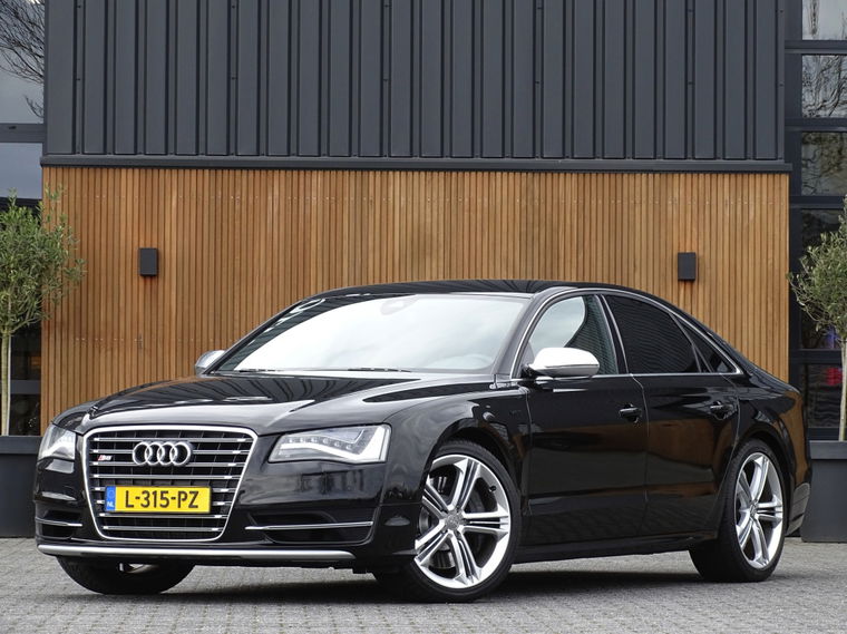 Foto van Audi S8