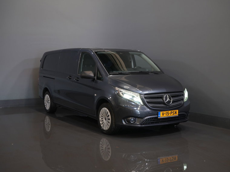 Mercedes-Benz Vito foto 1