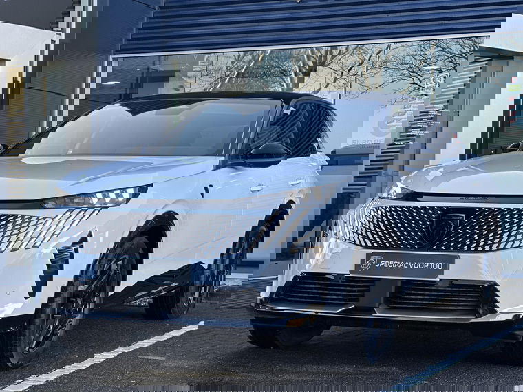 Foto van Peugeot e-3008