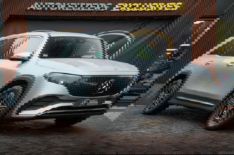 Foto van Mercedes-Benz EQB