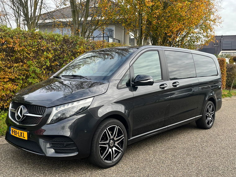 Foto van Mercedes-Benz V250 XL Dubbele cabine 4Matic AMG