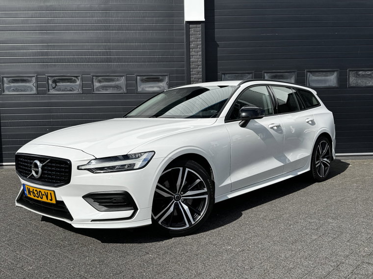 Volvo V60 foto 1