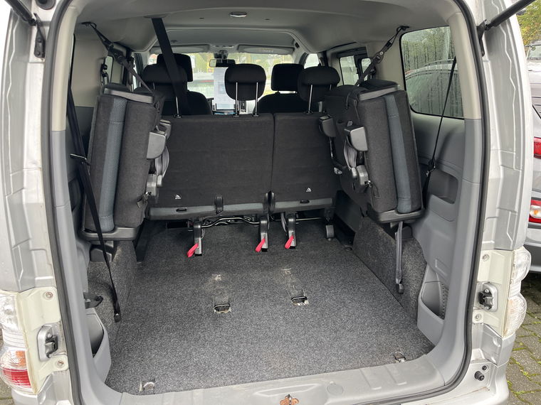 Nissan E-NV200