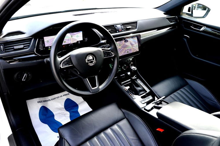 Škoda Superb