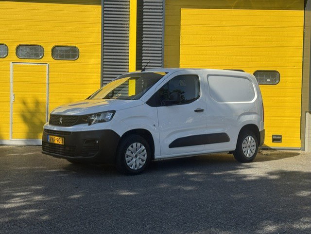 Foto van Peugeot Partner