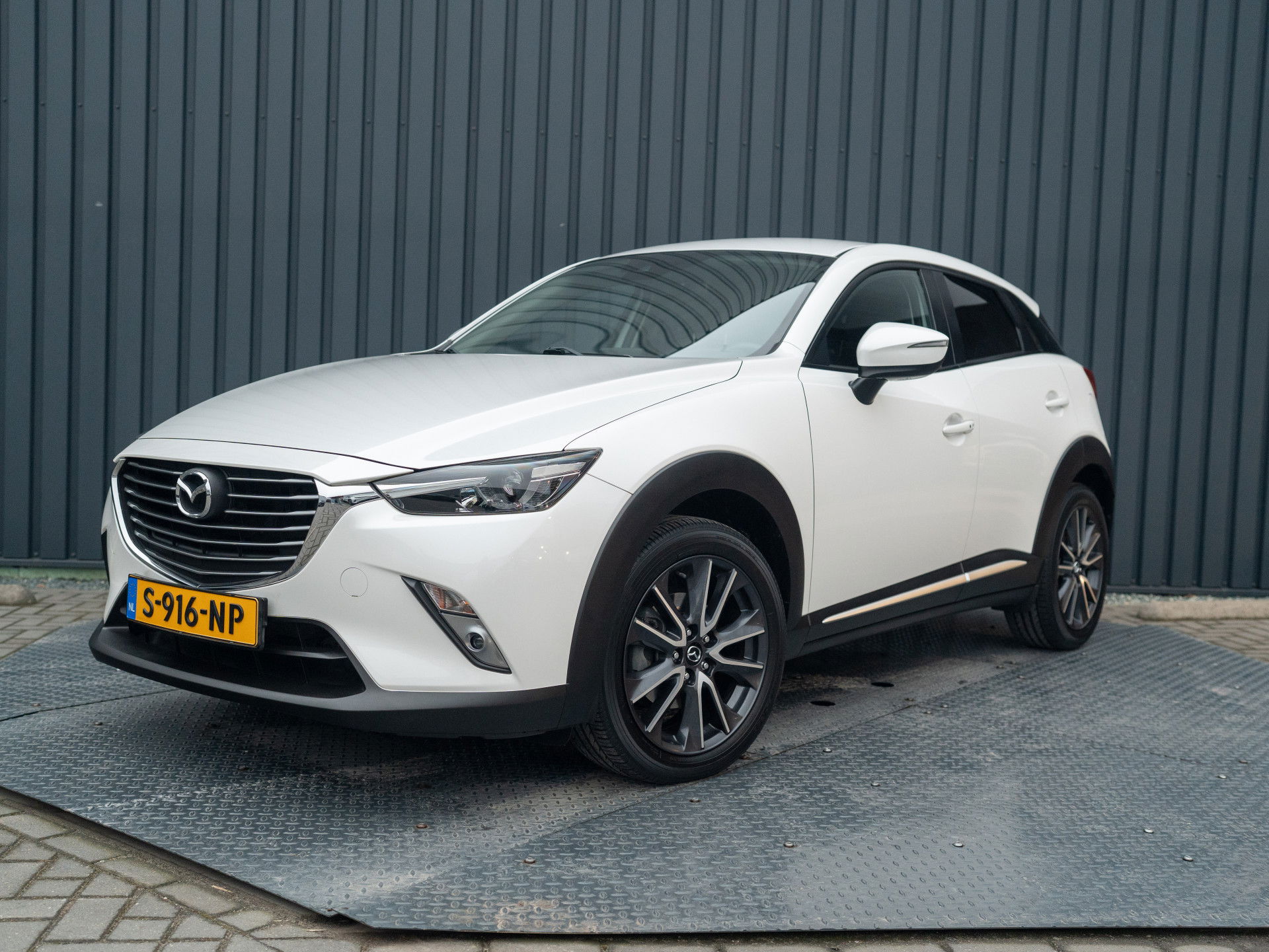 Foto van Mazda CX-3