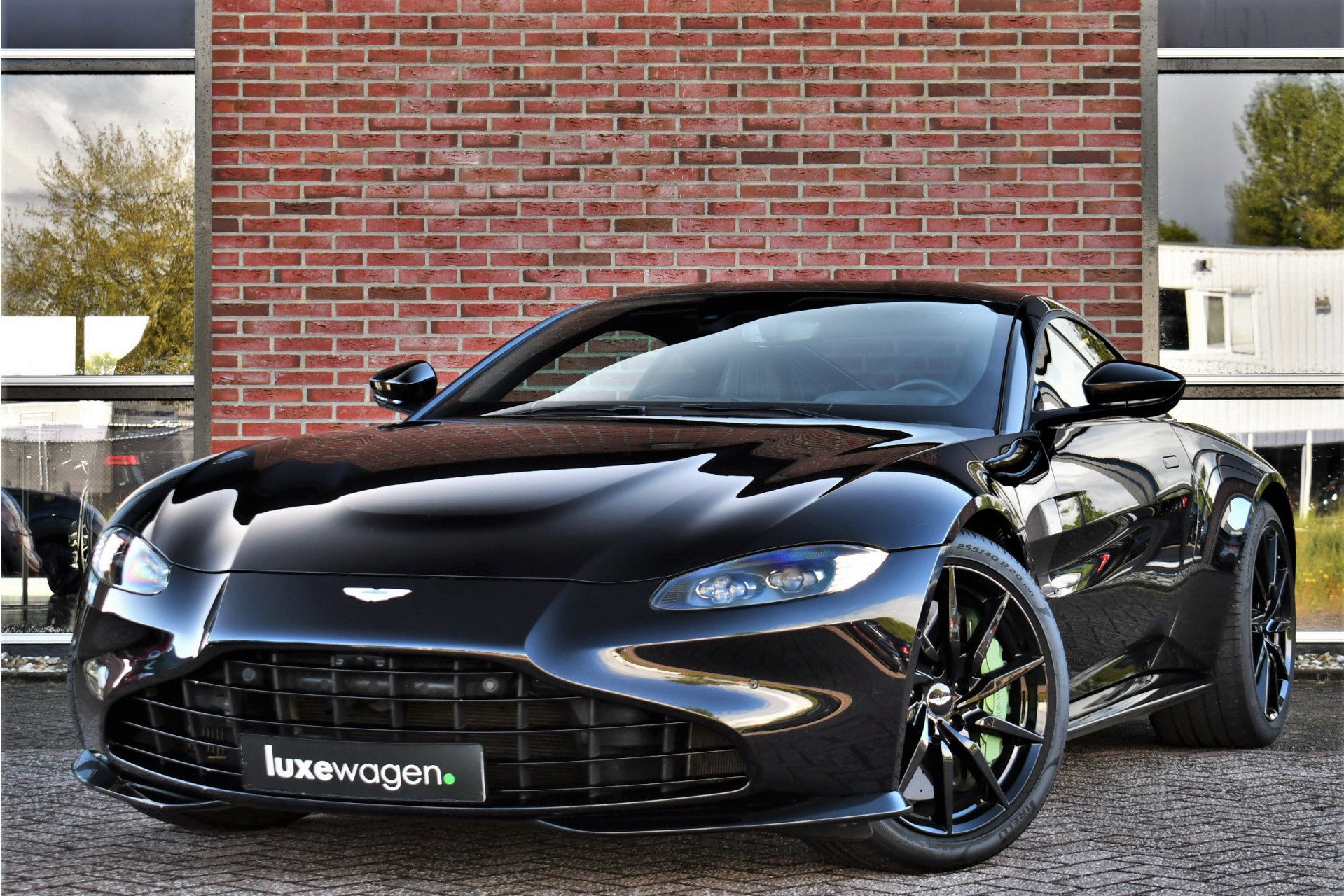 Foto van Aston Martin V8 Vantage