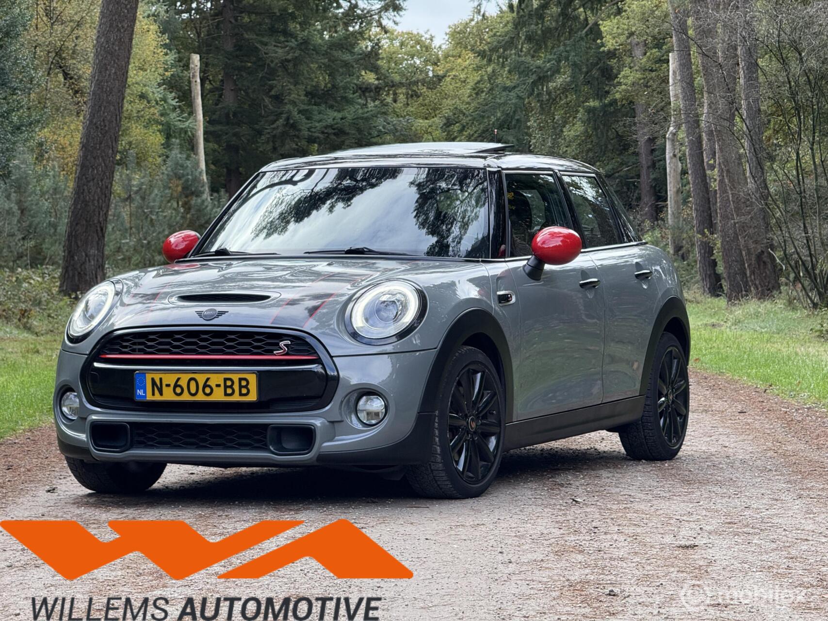 Foto van MINI Cooper S