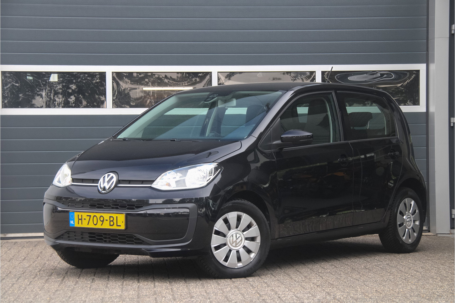 Foto van Volkswagen up!