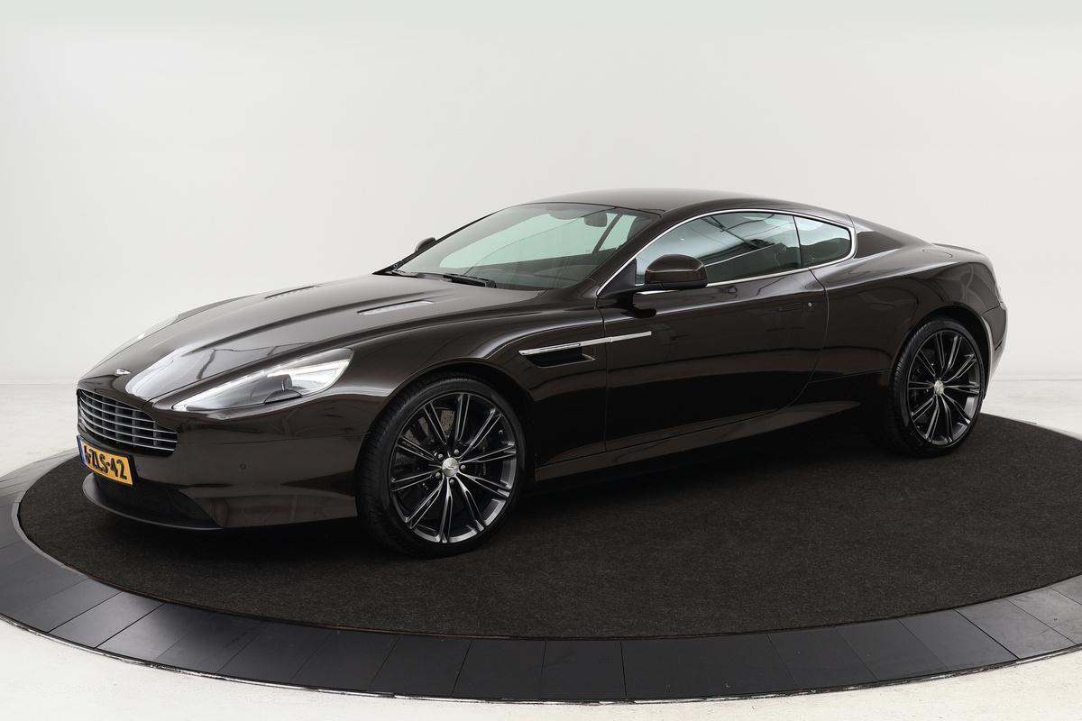 Foto van Aston Martin Virage
