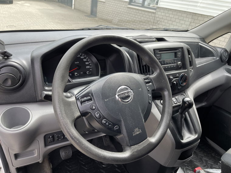 Nissan NV200