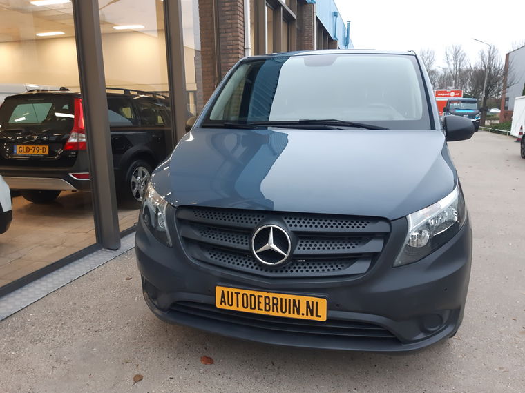 Mercedes-Benz eVito