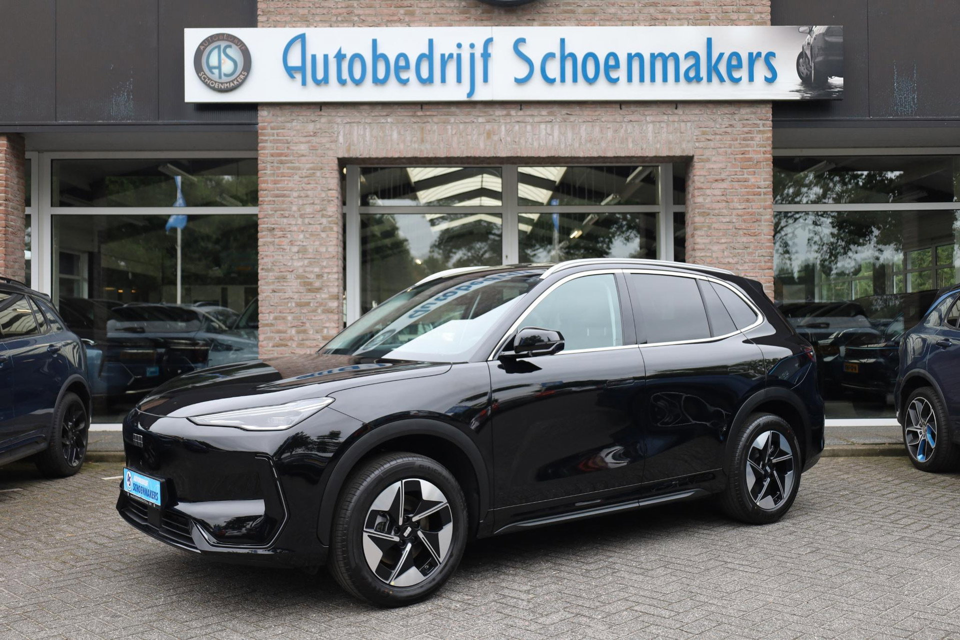 Foto van Geely E5