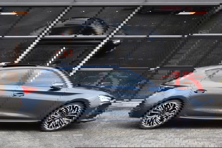 CUPRA Leon